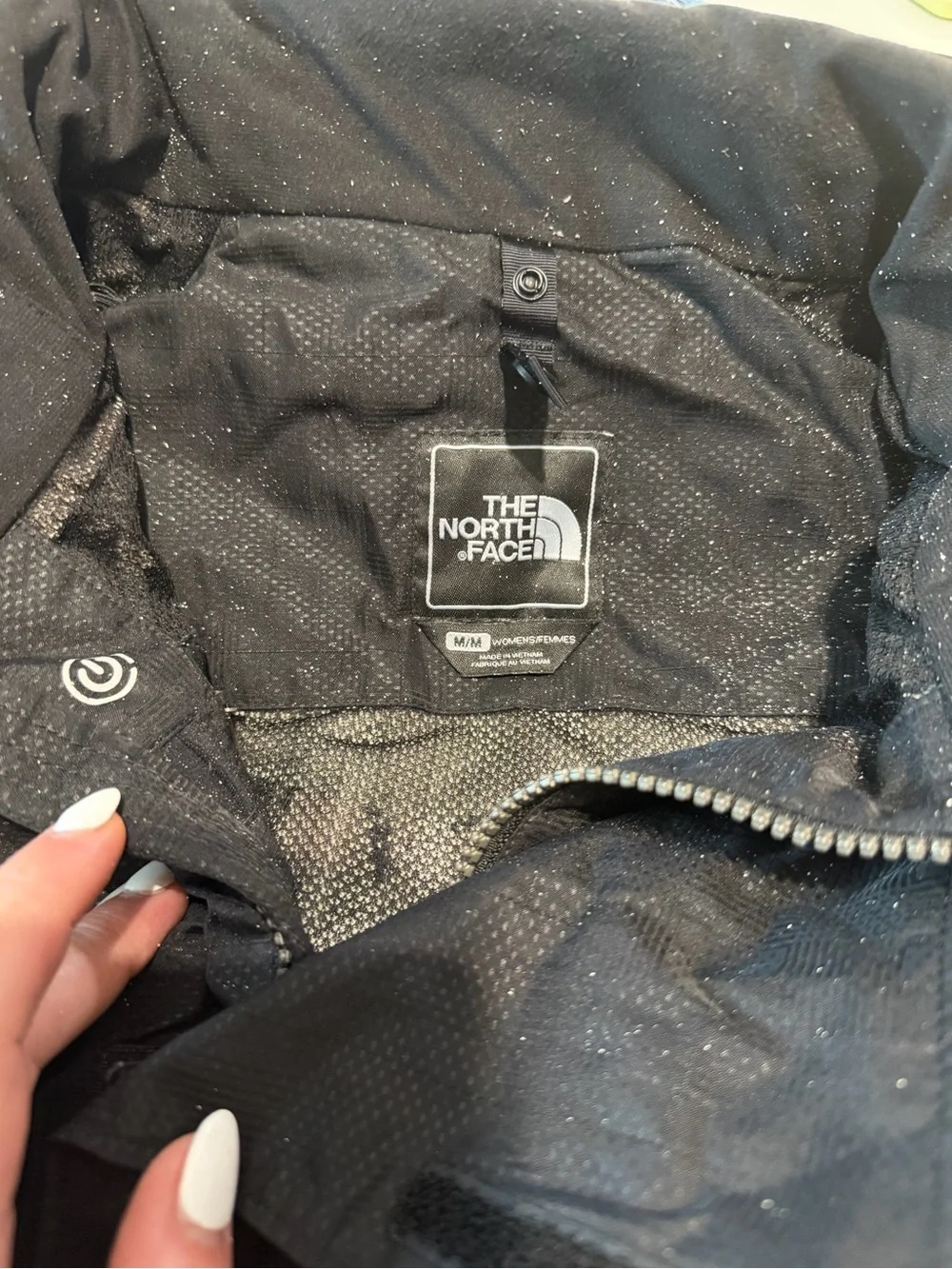 The North Face Men's Black Hooded Field Jacket